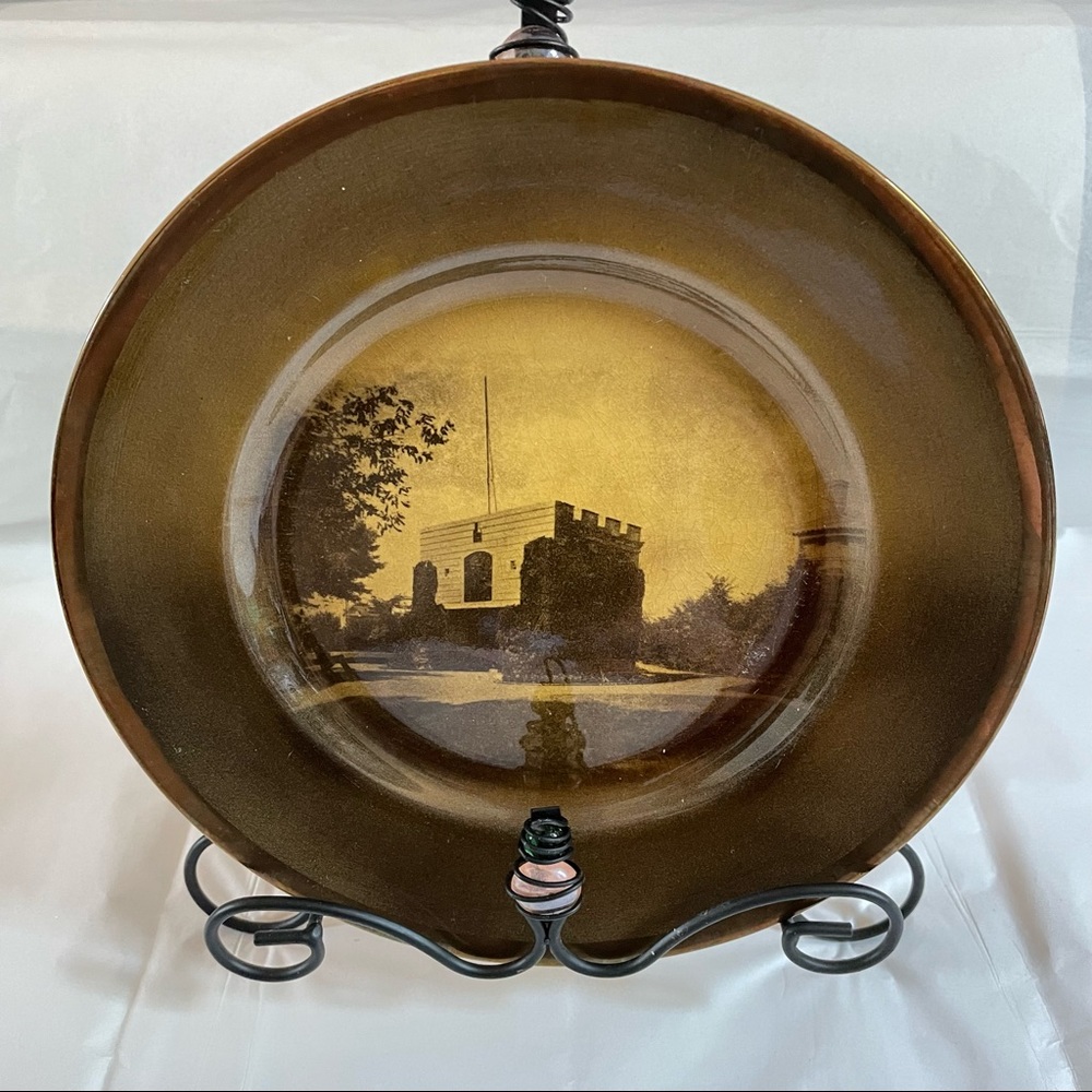 Vintage Antique VTG Ridgway England Plate Upper Fort Garry Gate Winnipeg Canada